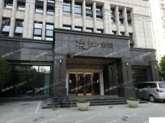 低价出售建邺奥体月安街 社区底商 停车方便 随时签约