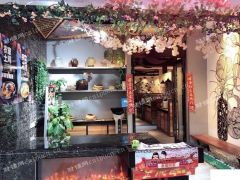 南京江宁餐饮店8000/月承包或低价转让，旺铺生意转让！