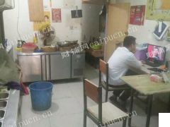 鼓楼三牌楼临街门面生意转让适合做外卖，平台勿扰