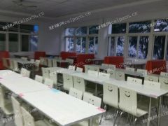 大学食堂小吃窗口招租