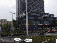出租鼓楼五塘广场旁380平纯一楼商业街店铺